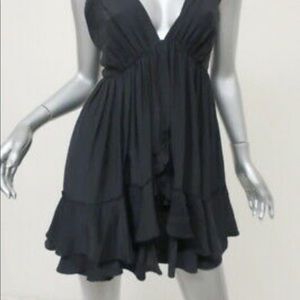 Stunning Elizabeth & James silk cocktail dress